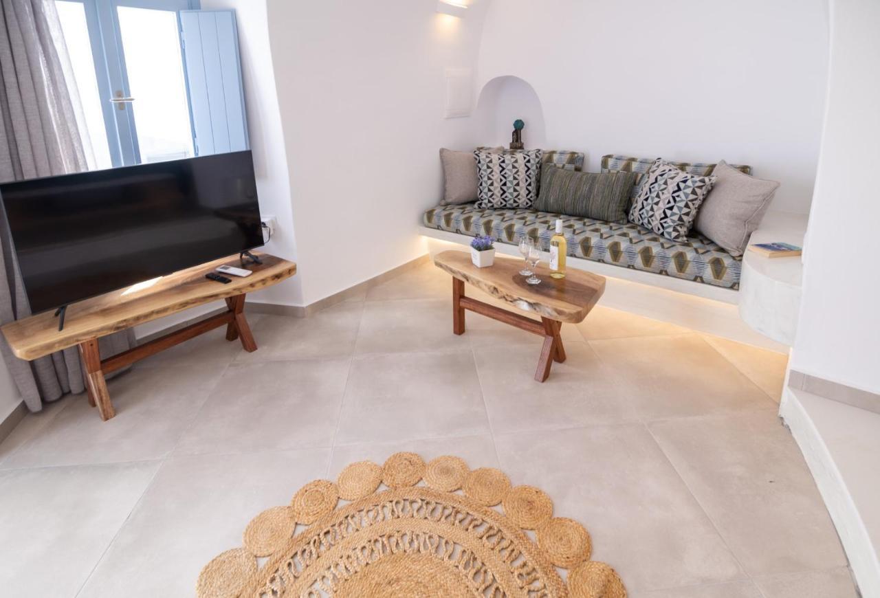 Sunborn Oia Suites Екстер'єр фото