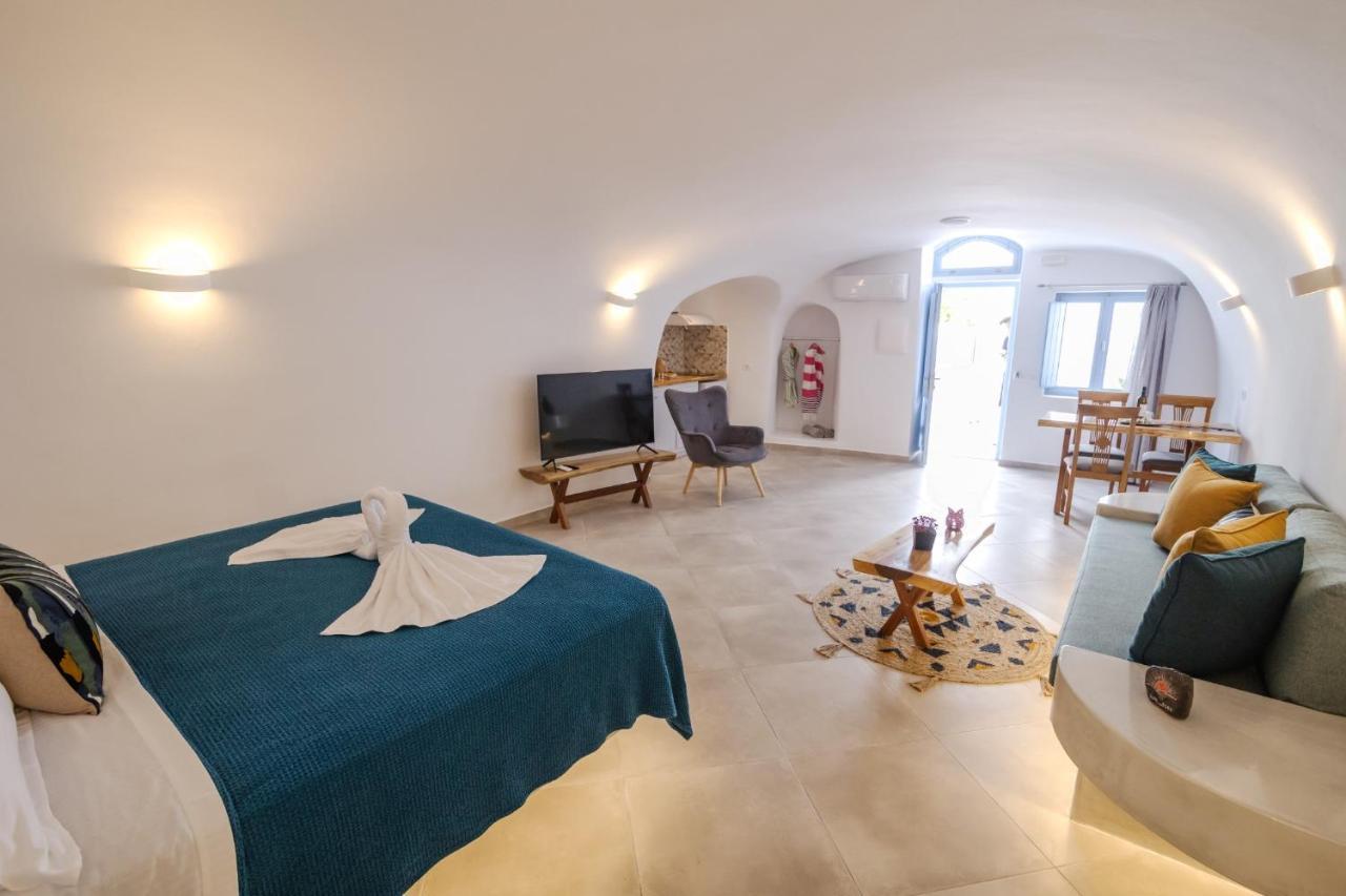 Sunborn Oia Suites Екстер'єр фото
